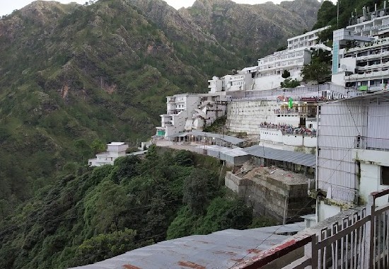 Embark on a Spiritual Journey of Jammu With Our Vaishno Devi Pilgrimage Tour Package