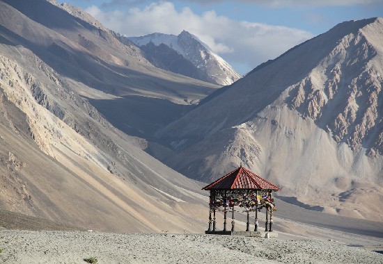Tranquil Retreats: Jammu to Patni Top Expedition